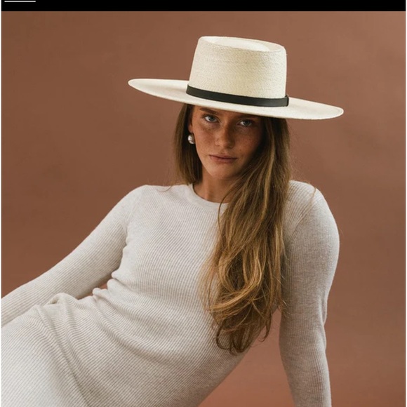 Gigi Pip Lake Telescope Boater Hat - Picture 1 of 13